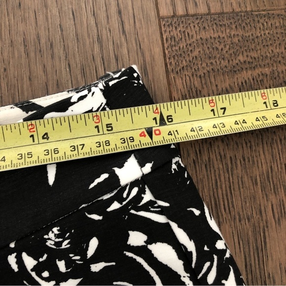 Lied & Taylor Rose Jeans​​​​​ - Picture 5 of 9